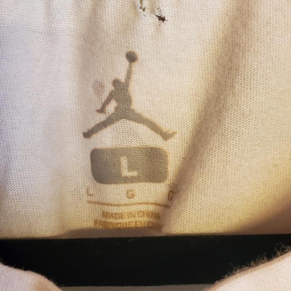 Michael Jordan shirt - Picture 3 of 3